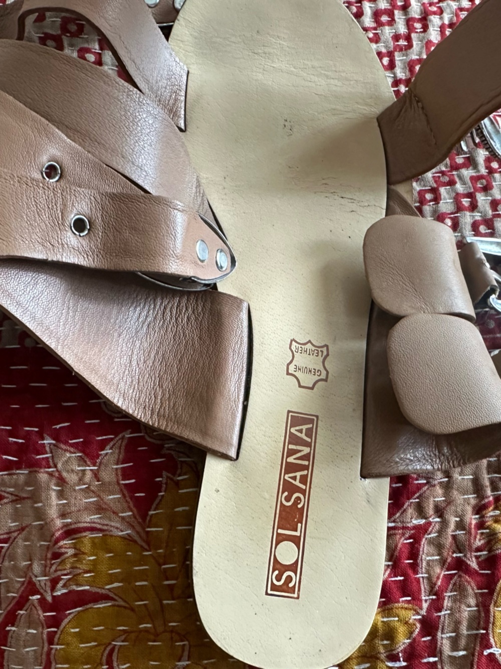 Sol Sana Leather Buckle Sandals. Size: 37 (6.5-7) - Picture 4 of 8